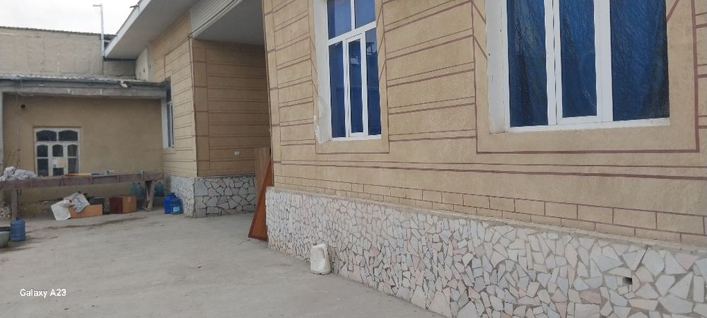 Навбахор янги кургонда ховли