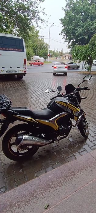 Продается мотоцикл Lifan lf 150-10B irokez