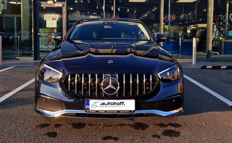 Grila E-Class W213 S213 C238 A238 Facelift Standard compatibila cu Mercedes (2020+) GT Design