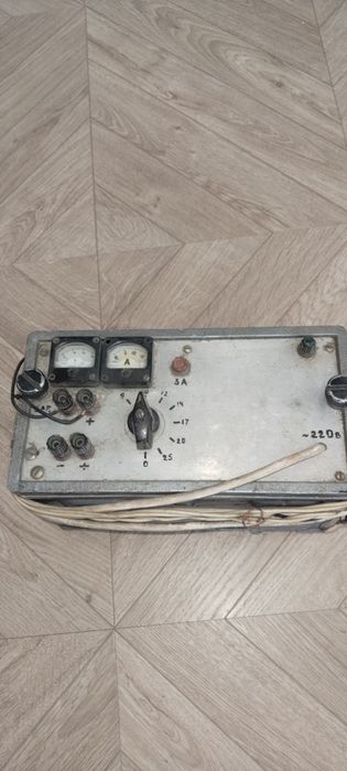 Зарядное устройство ВСА -5К