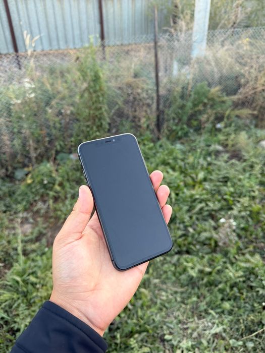 iPhone 11 64gb 100%