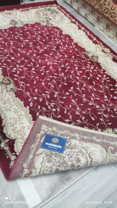 Vând covor dormitor 240x160 cm