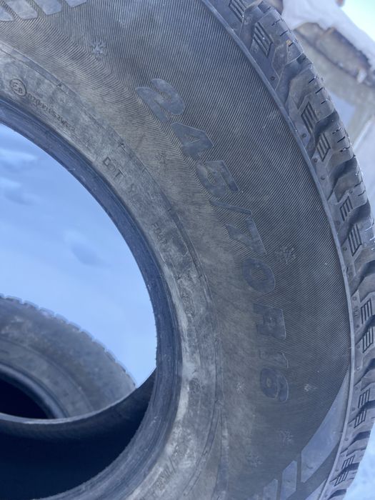 245/70/16 резина viatti