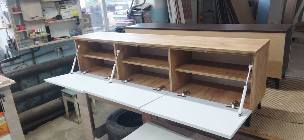 Тумба под телевизор