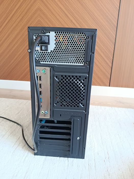 Продам недособраный компьютер