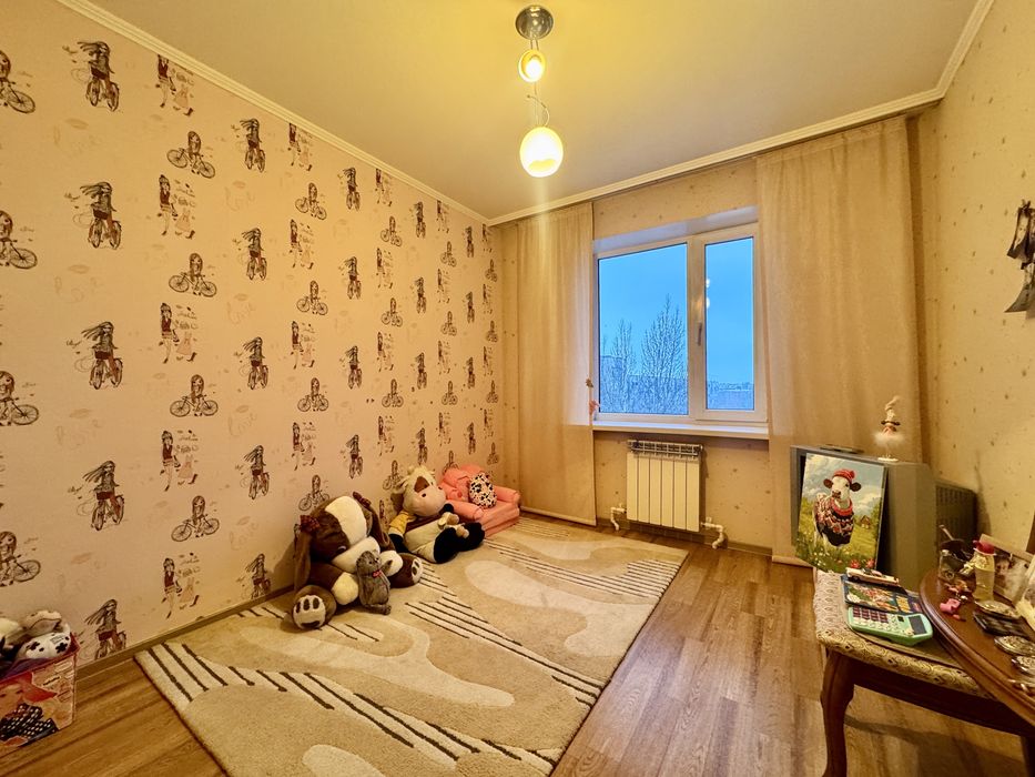 4-комнатная квартира Орбита Дом 36