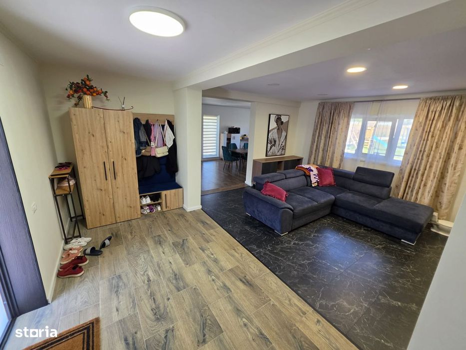 De vanzare casa Smeura