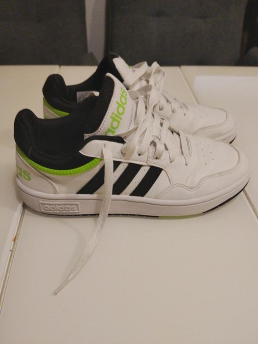 Adidas маратонки