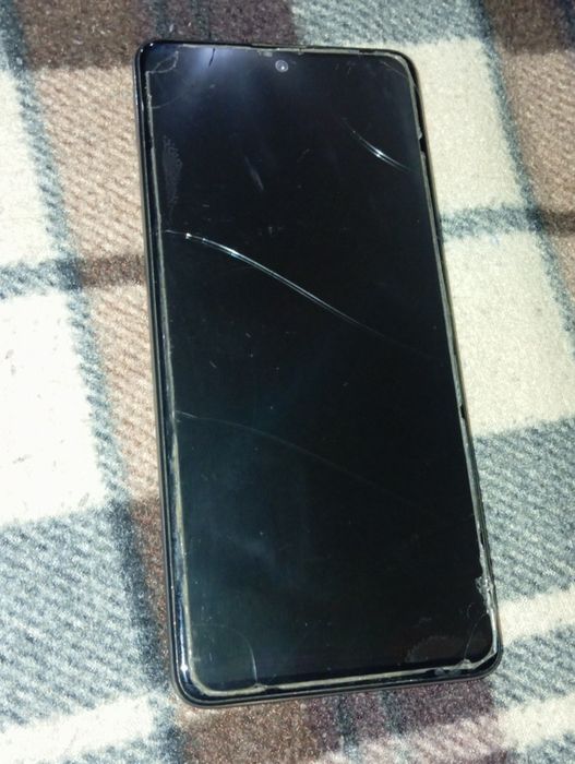 Продам samsung galaxy a51