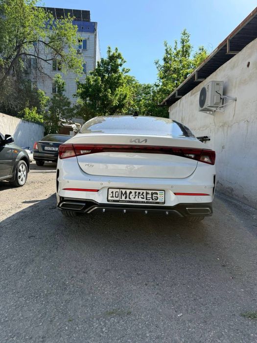 Kia k5 prestige sotiladi