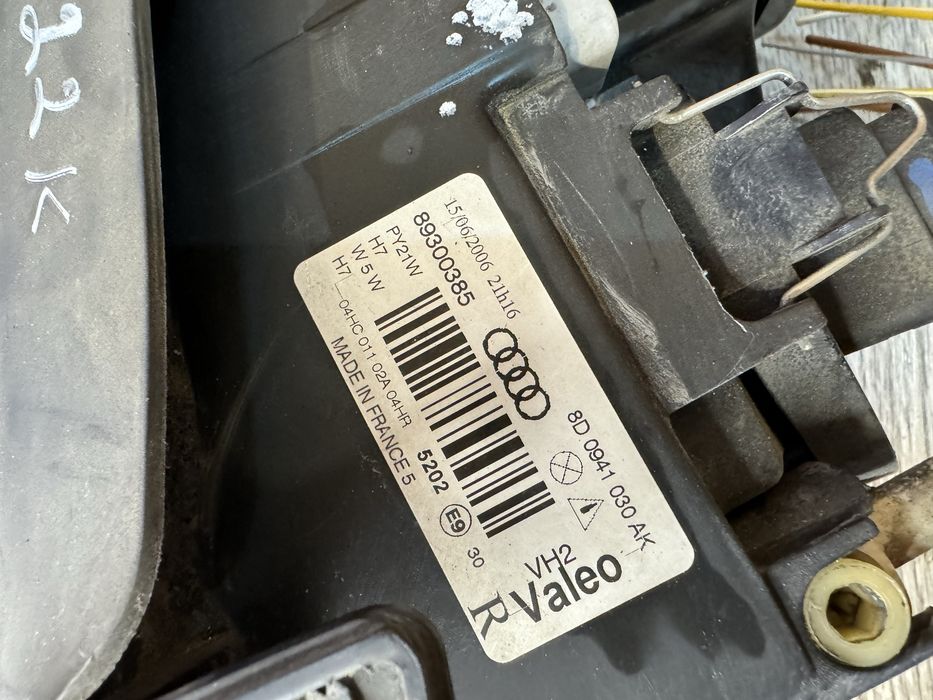 Фары Ауди А4Б5 рест