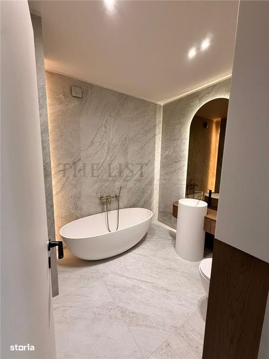 Apartament Exclusiv 3 camere+dressing, cu Vedere Panoramică spre