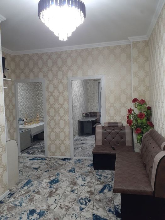 Тож махал олдида Янги курилган Дом