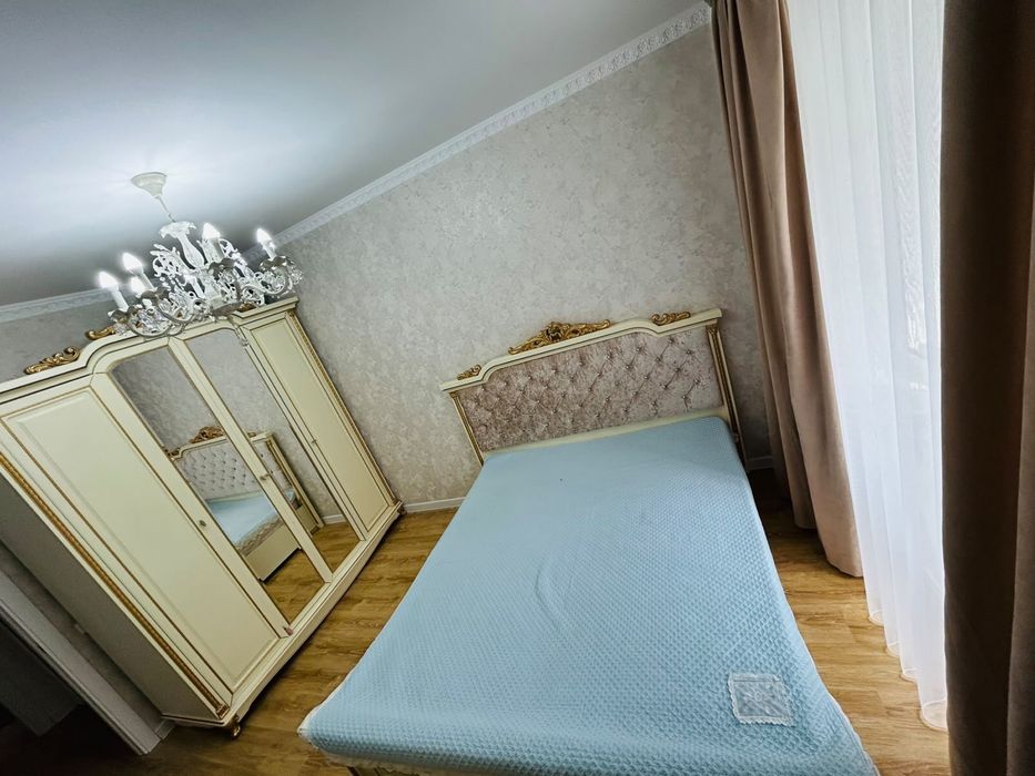 Кровать для спальний