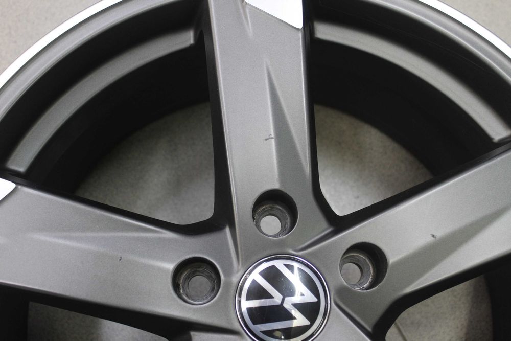 Джанти 17" VW Caddy, Touran, Golf, T-Roc