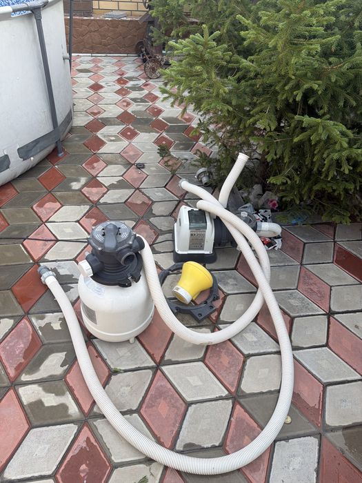 Продам бассейн Bestway Steel Pro Max