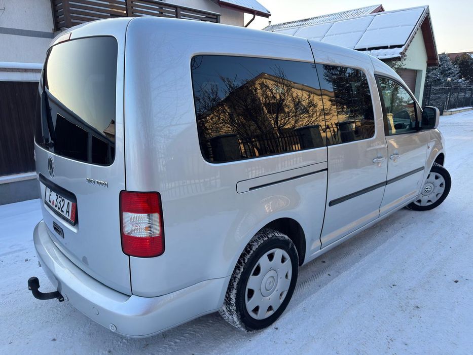VW CADDY MAXI 7 locuri 2.0 tdi 140 cp