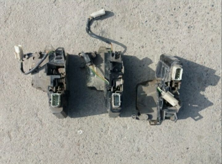 Продам  запчасти