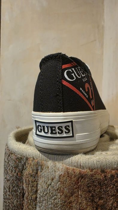 Дамски кецове GUESS