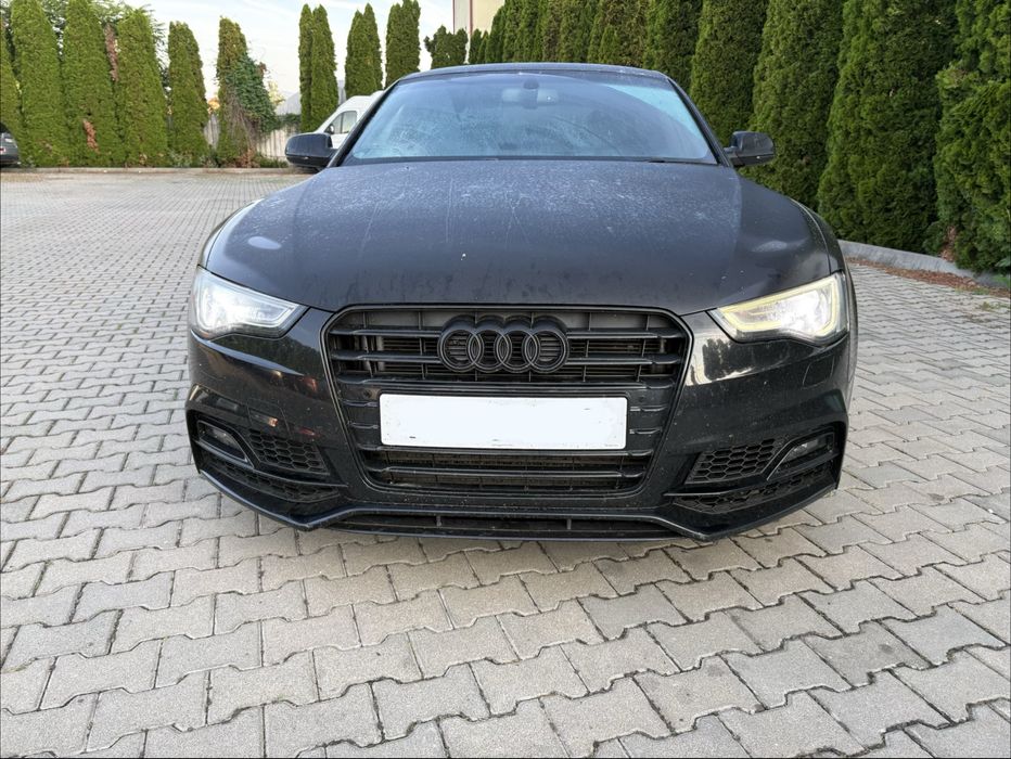 Bara fata audi a5 competition