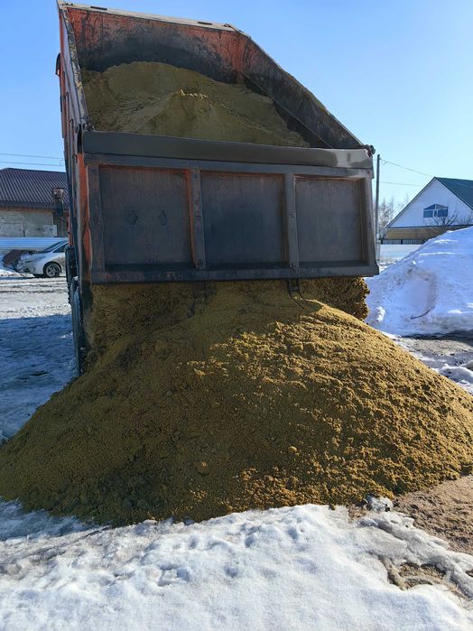 Доставка песка, щебня!