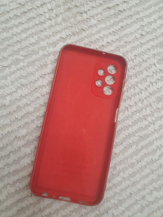 Телефон самсунг.