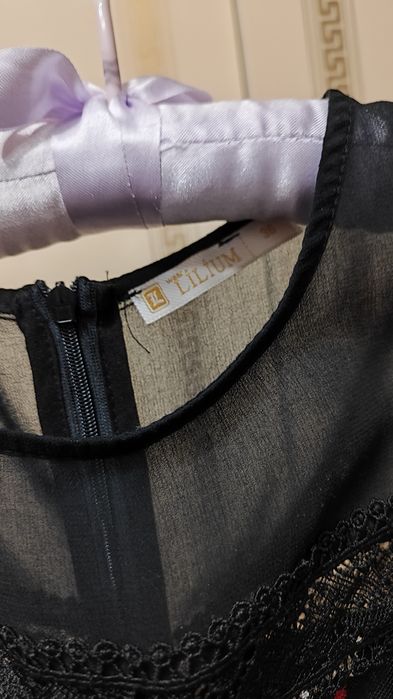 Женское платье Б/у