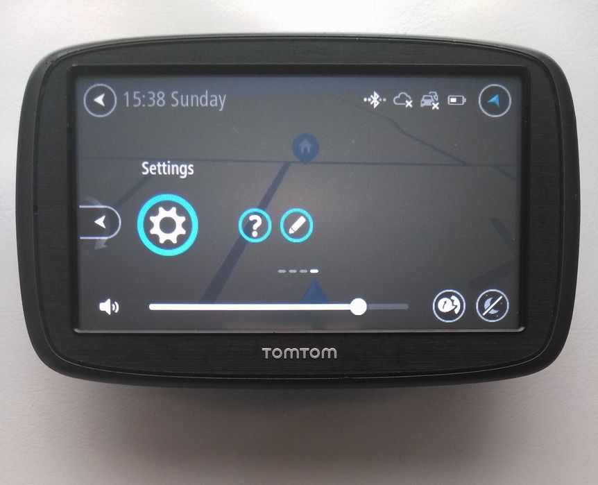 Автомобилна Навигация TomTom GO 51 с Вечни карти за Европа и цял свят!