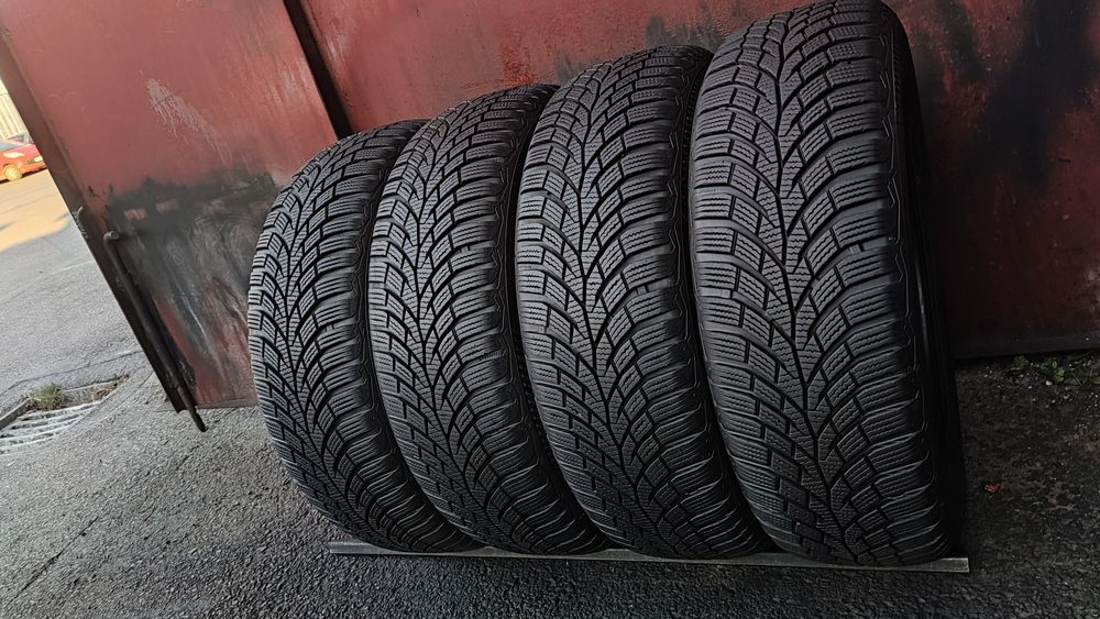 4броя зимни гуми 195/65/15 Continental   Winter Contact Ts870