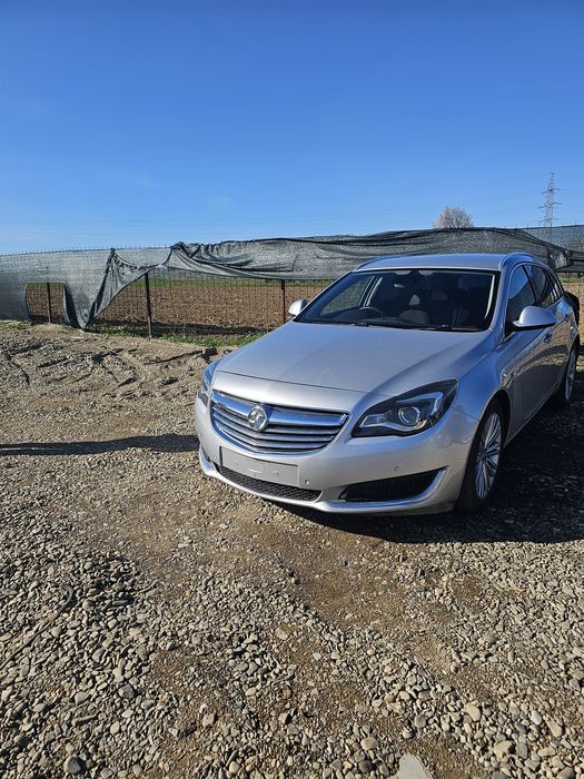 Dezmembrez opel insignia 2.0d euro 5