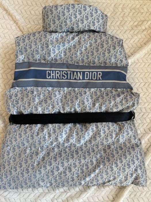 Дамски зимен елек нов