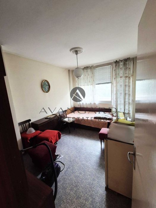 Продава се Тристаен апартамент в Пловдив, Кючук Париж - 100 кв.м за 1306 €/кв.м - Снимка #6