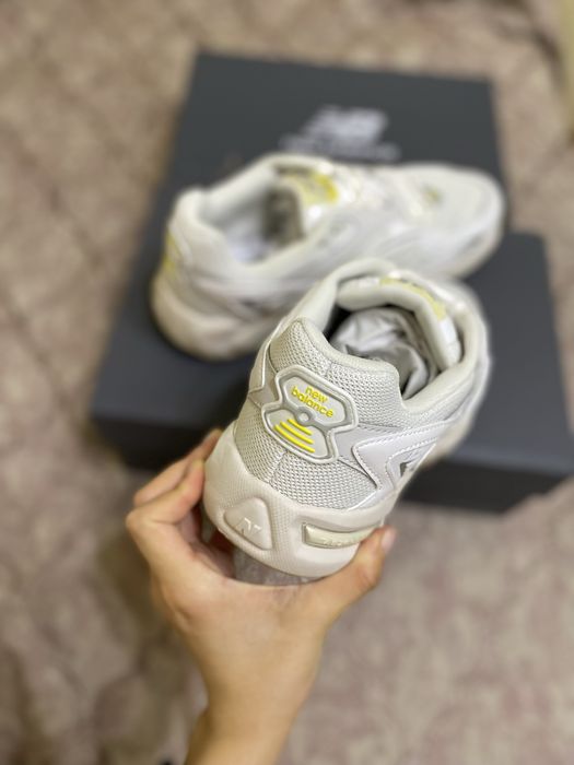 Новые кроссовки New Balance