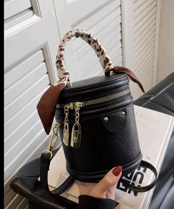 Сумка кросс боди