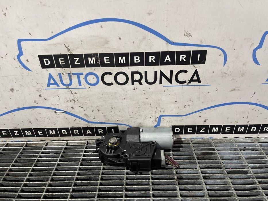 Motoras Stergator Luneta Land Rover Freelander 2 2006 - 2010 (1049) TRAPA 10006326E