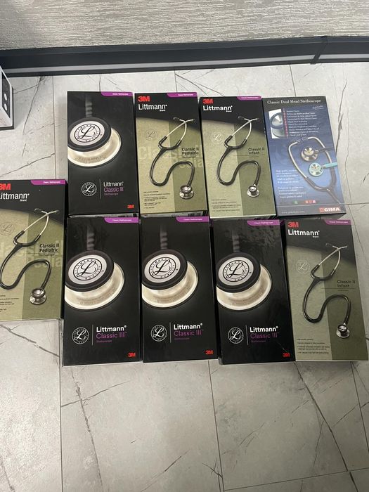 Стетоскопи Littmann и GIMA