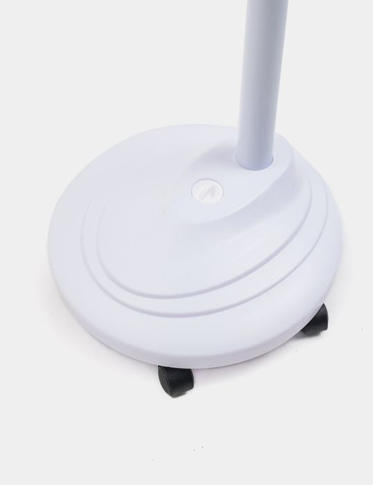 Кометологическая лампа с лупой