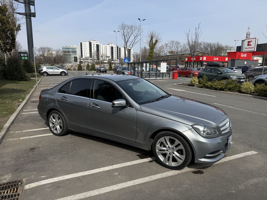 Mercedes-Benz C220 CDI -AUTOMAT 7G TRONIC 2013