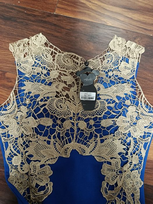 Rochie dama in stare foarte buna