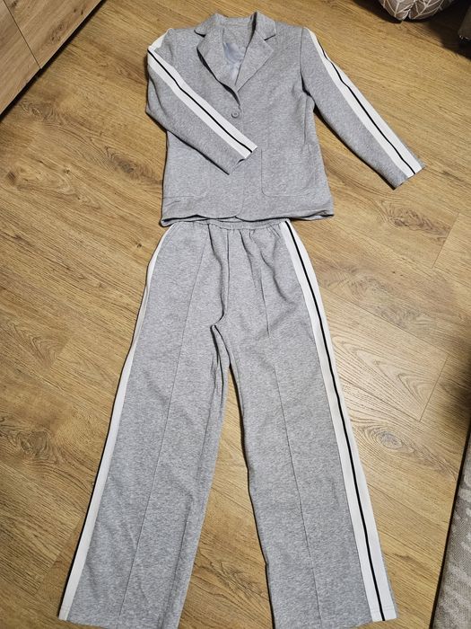 Дамски комплекти