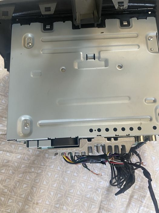 Pioneer 4250 sotiladi