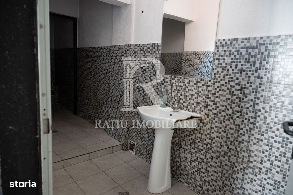 Spatiu Comercial | Etajul 1 + Mansarda | Decebal | 300 mp | Oradea