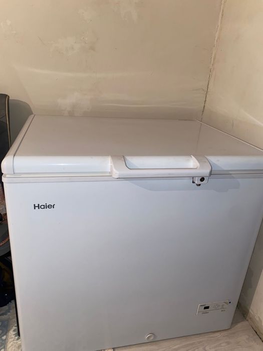 Продам морозильник Haier
