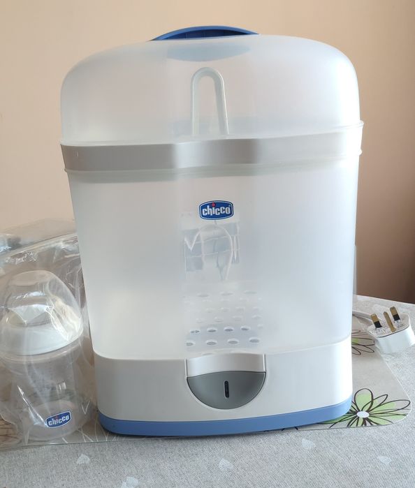 Стерилизатор Чико с подаръци