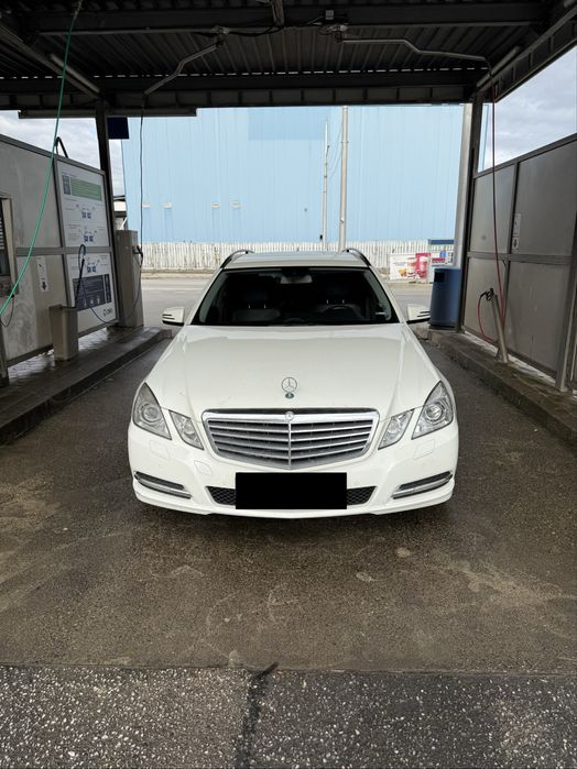 Mercedes Benz E 350  CDI 4matic 231hp