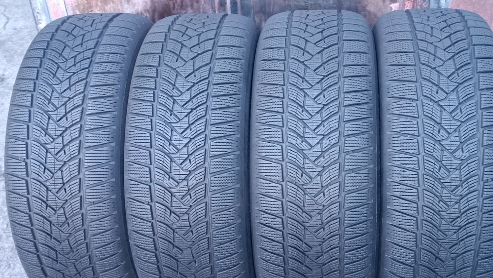 235/55/17 Dunlop