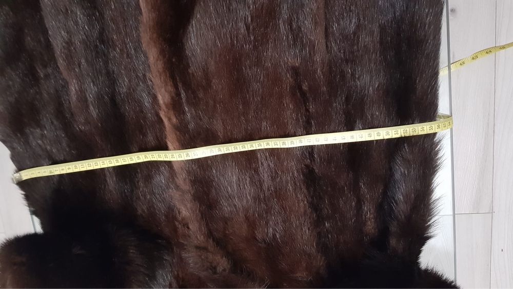 Haina de blana naturala de bizam