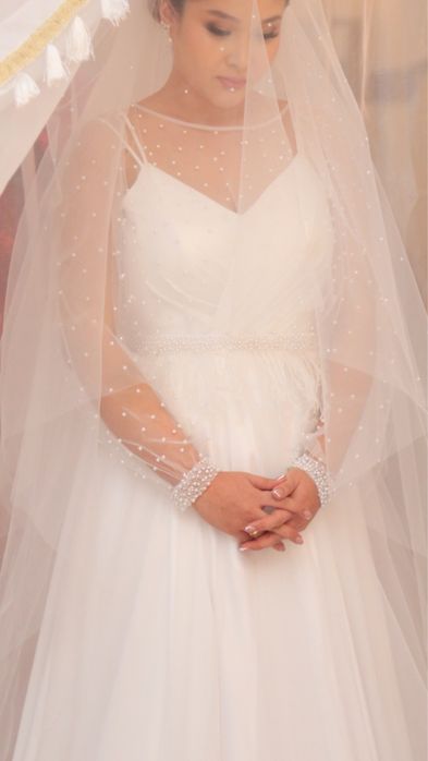 Свадебный платье