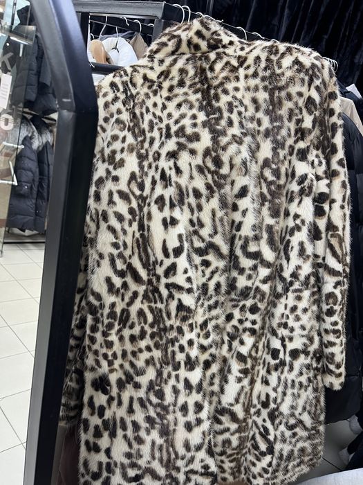 Продам норковую шубу