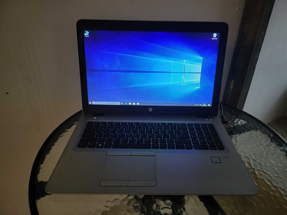 Okazie Laptop Hp Elite BOOK 850 cu i5 SSD 256GB +16 GB ram model 2022